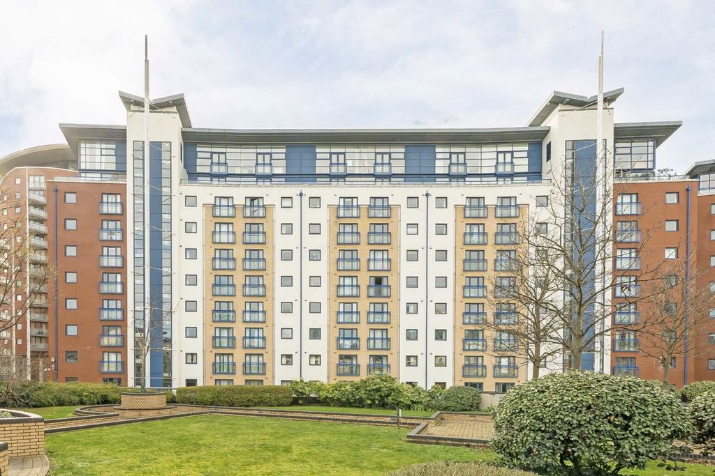 Property photo 3 of 7