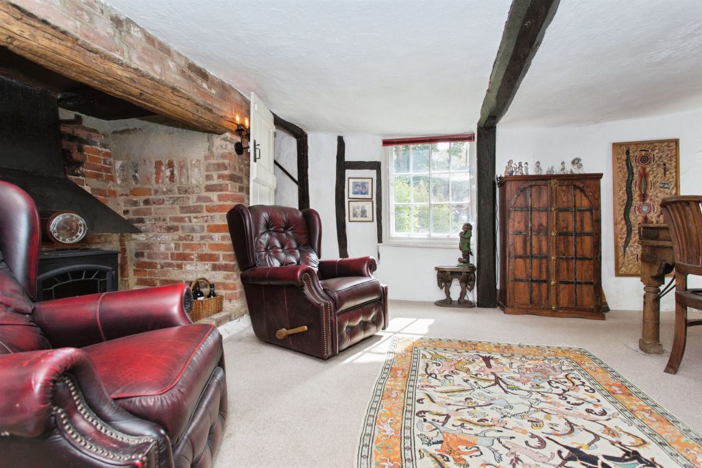 Property photo 3 of 22