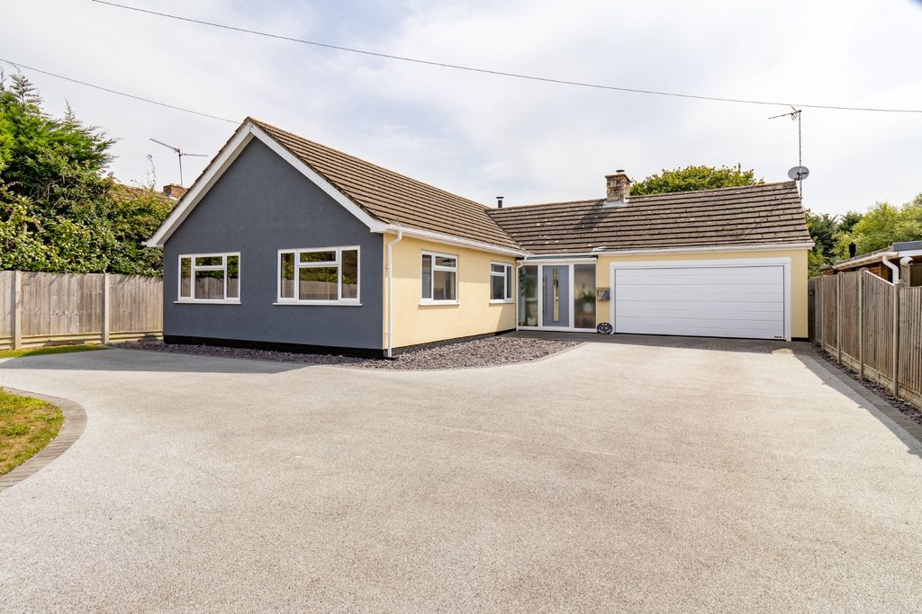 Property photo 1 of 42 3767902