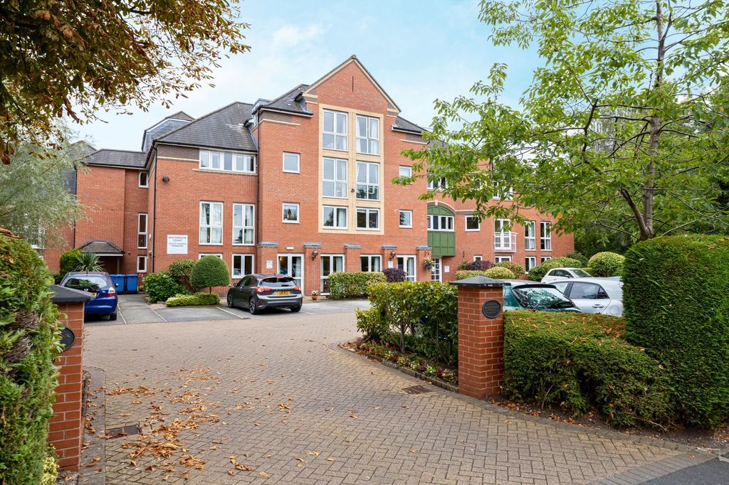 Property photo 3 of 16