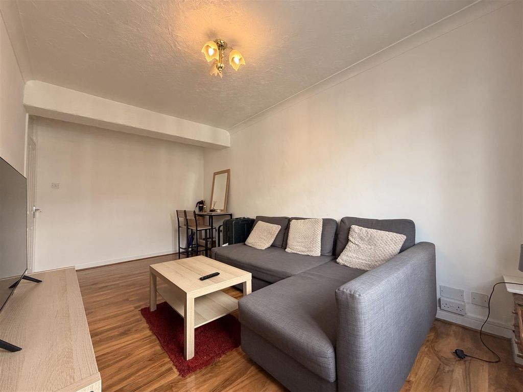 Property photo 3 of 11 Img_9998.Jpg