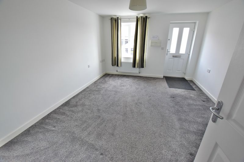 Property photo 2 of 10 Photo 2