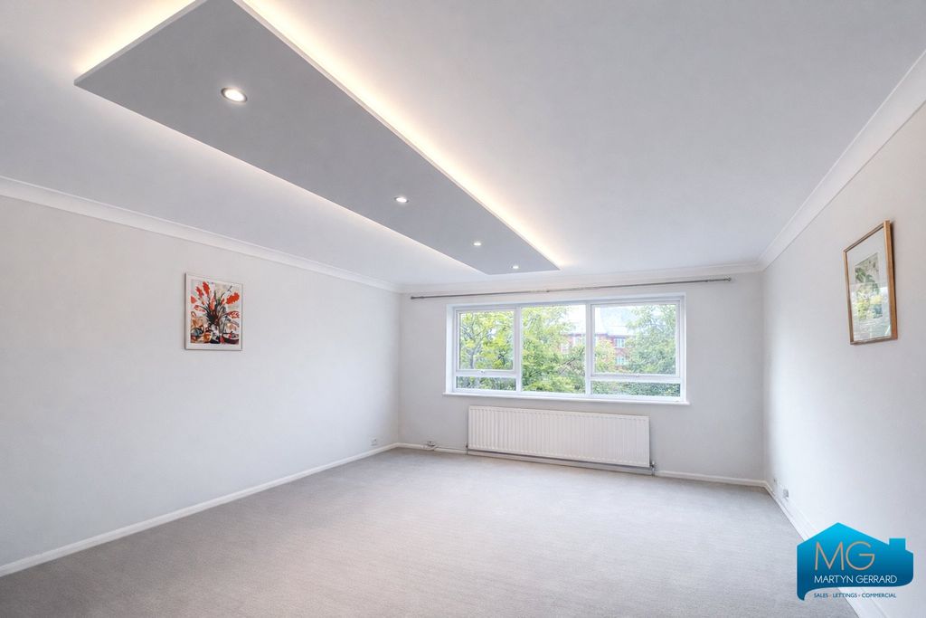 Property photo 3 of 13 Picture No. 32