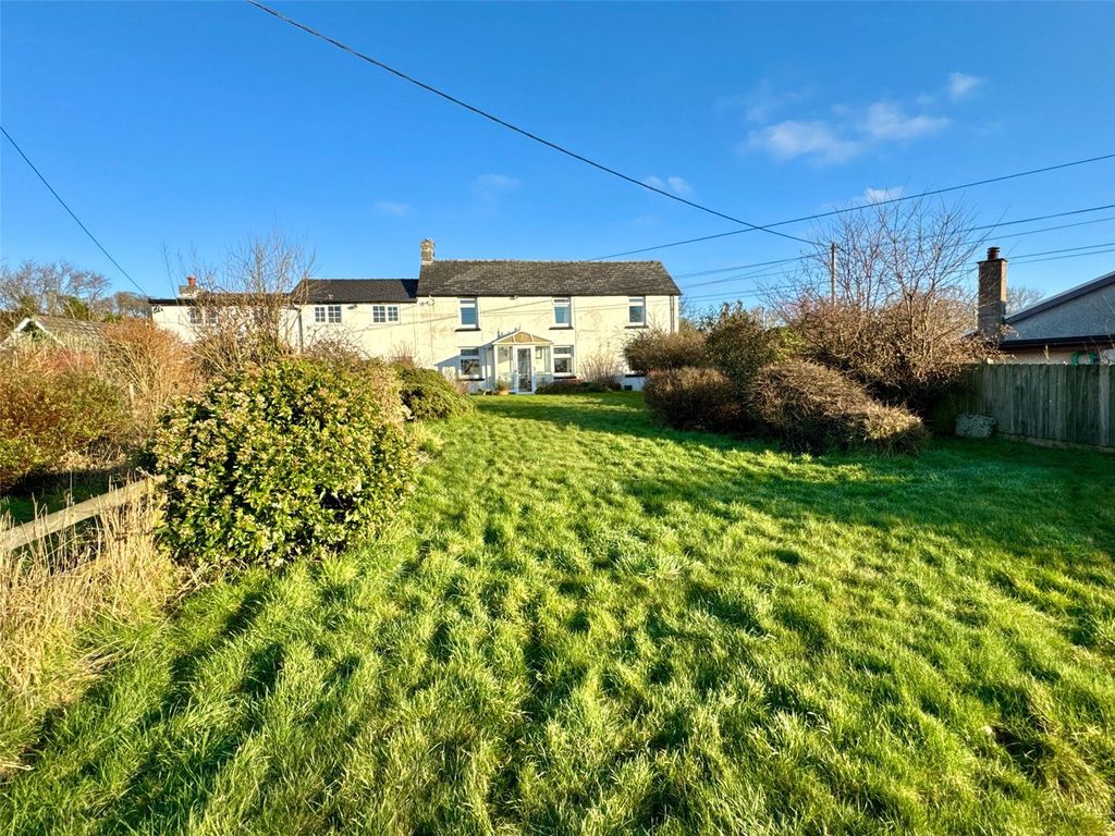Property photo 3 of 23 Picture No. 06