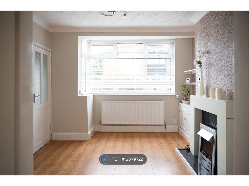 Property photo 3 of 21