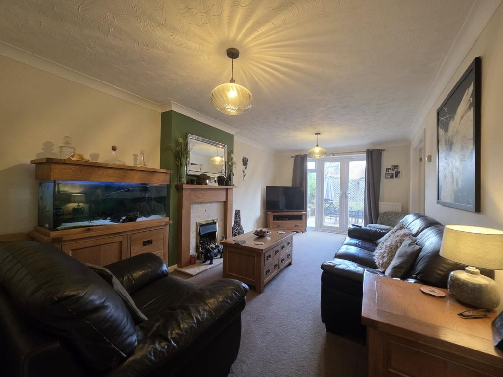 Property photo 2 of 23 29.Jpg