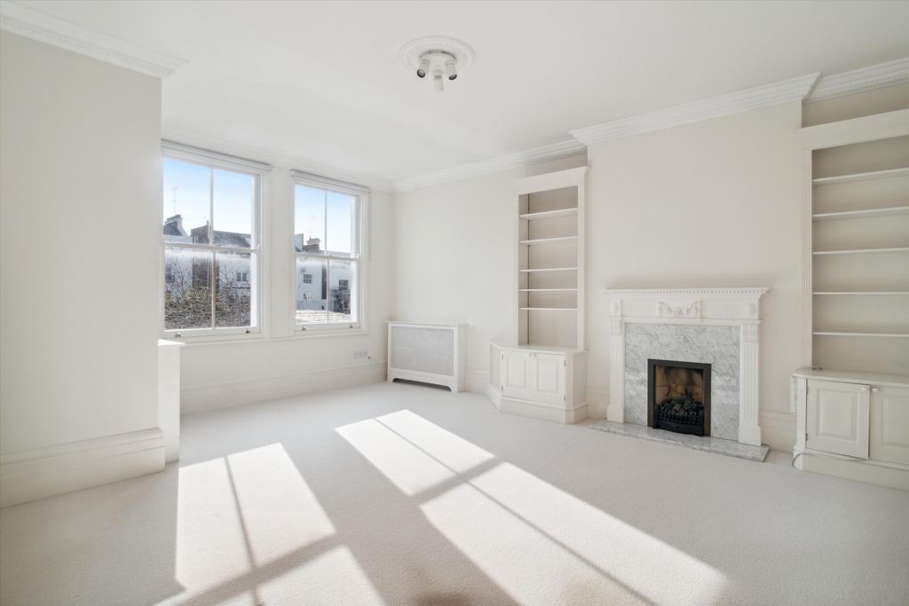 Property photo 1 of 16 Image