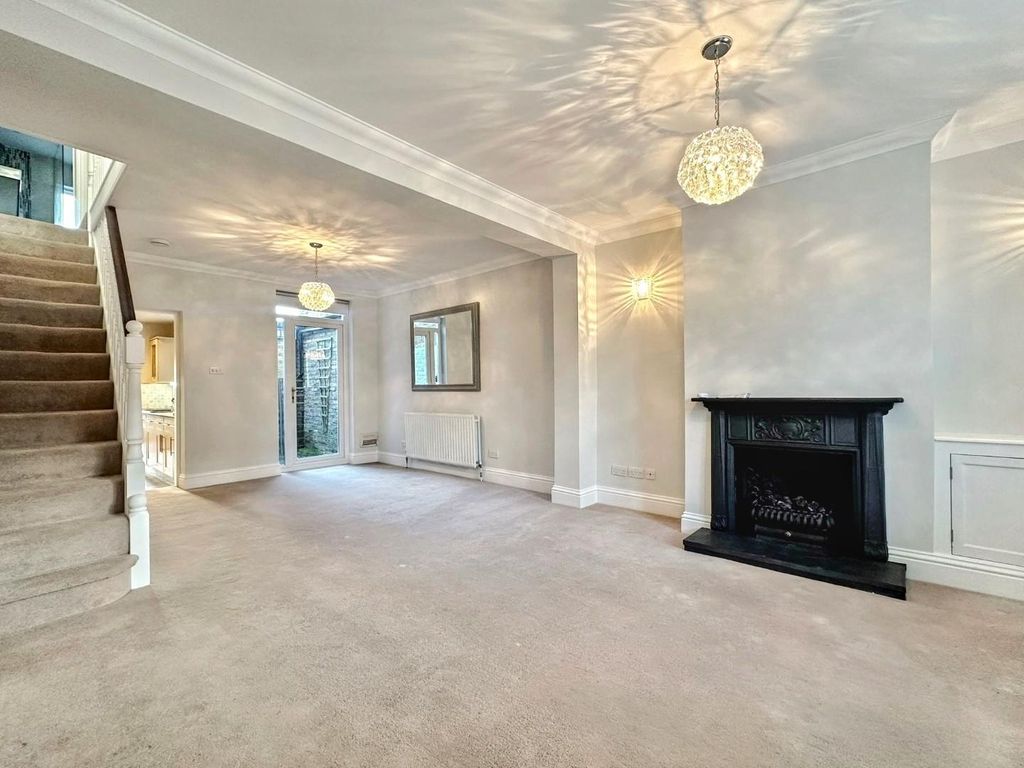 Property photo 3 of 16 Whatsapp Image 20251203 At 113936_d8Ecc1F9.Jpg