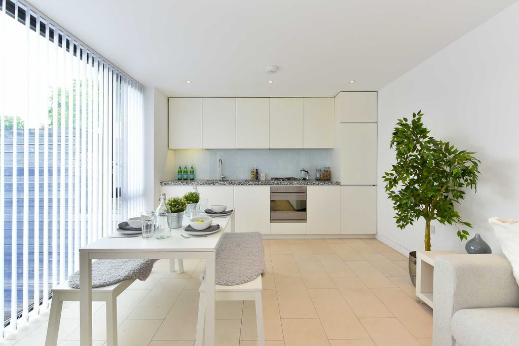 Property photo 2 of 9 Photo