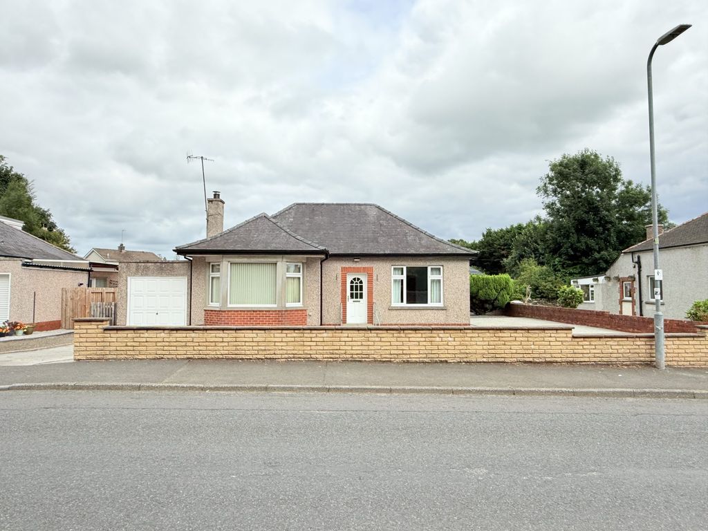 Property photo 1 of 21