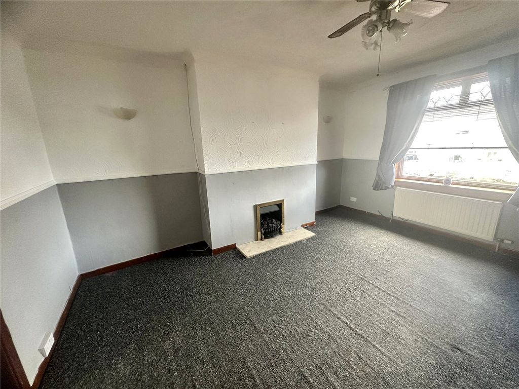 Property photo 2 of 7 Picture No. 01