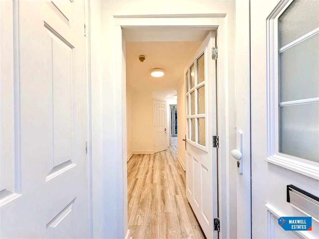 Property photo 2 of 25 Bernhart 4.Jpg