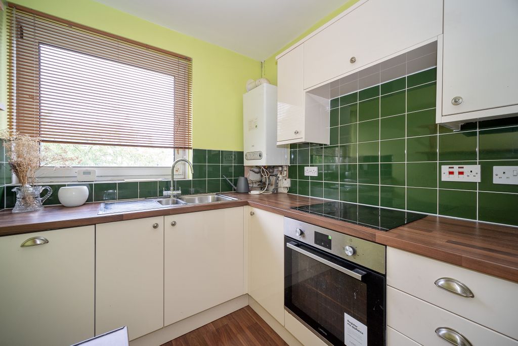 Property photo 3 of 20 Dsc03016