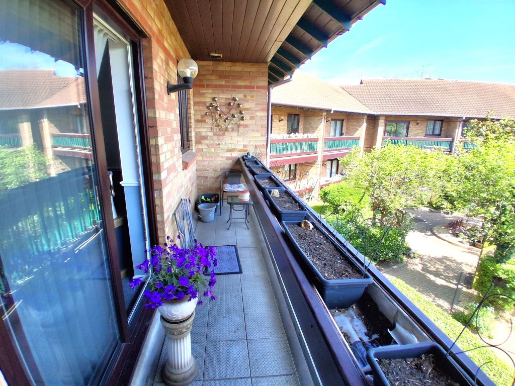 Property photo 3 of 15