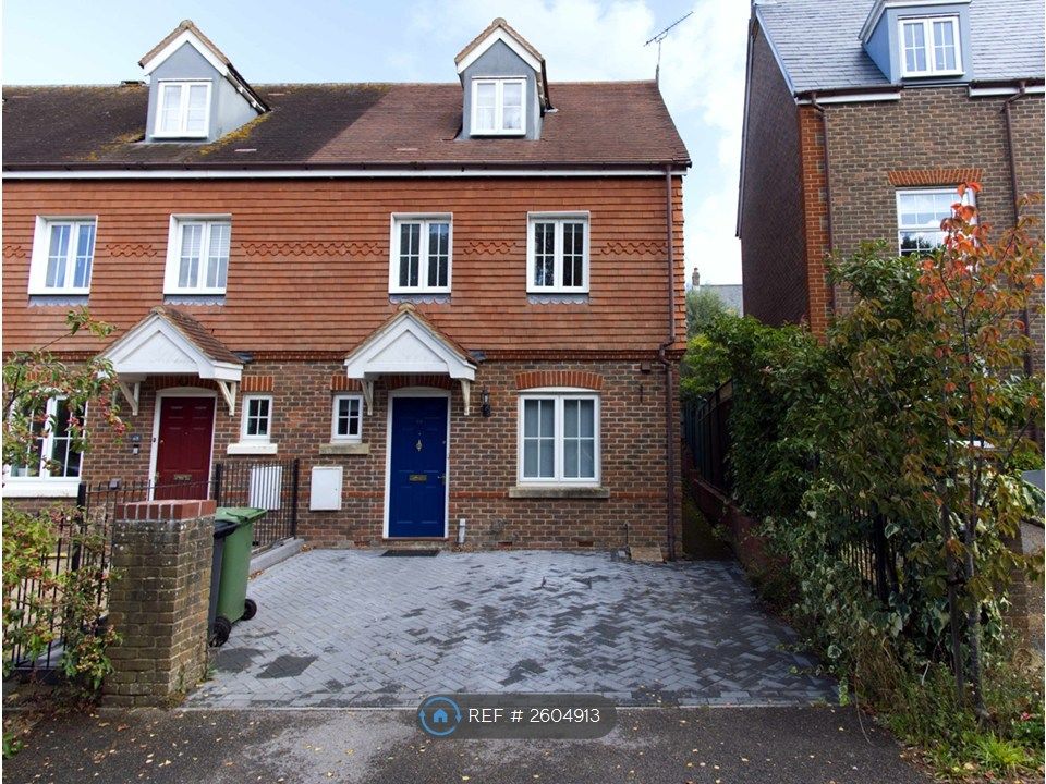 Property photo 1 of 17 Front