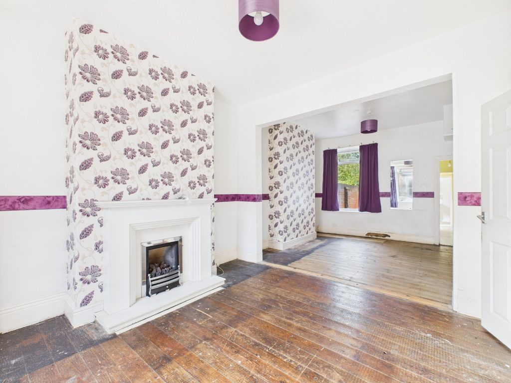 Property photo 2 of 13 4109506