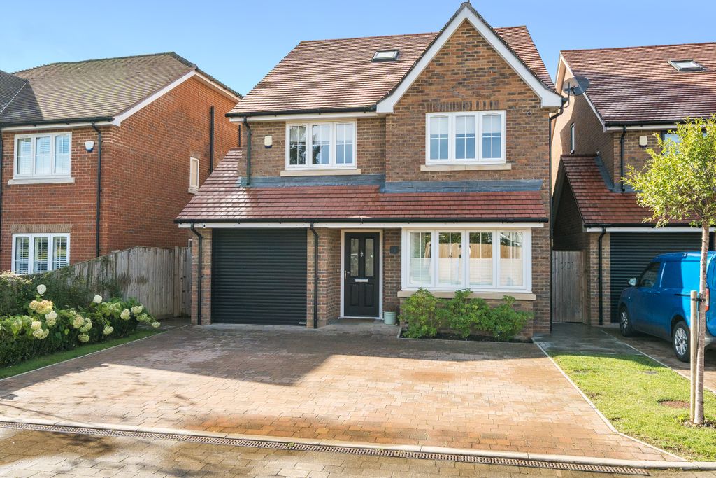 Property photo 1 of 19