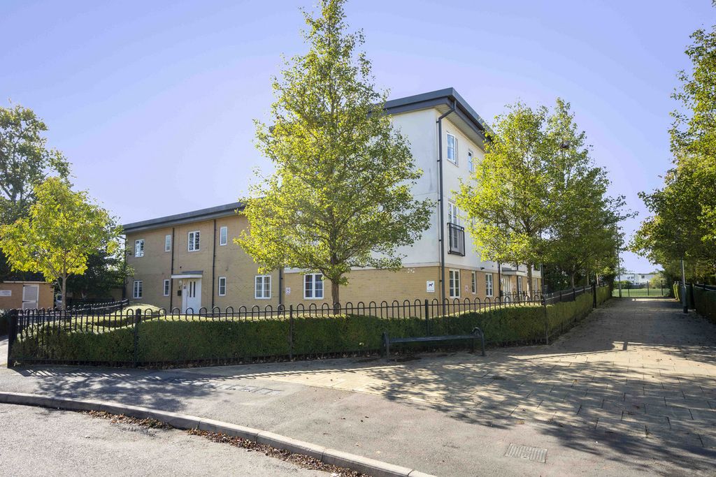 Property photo 2 of 10