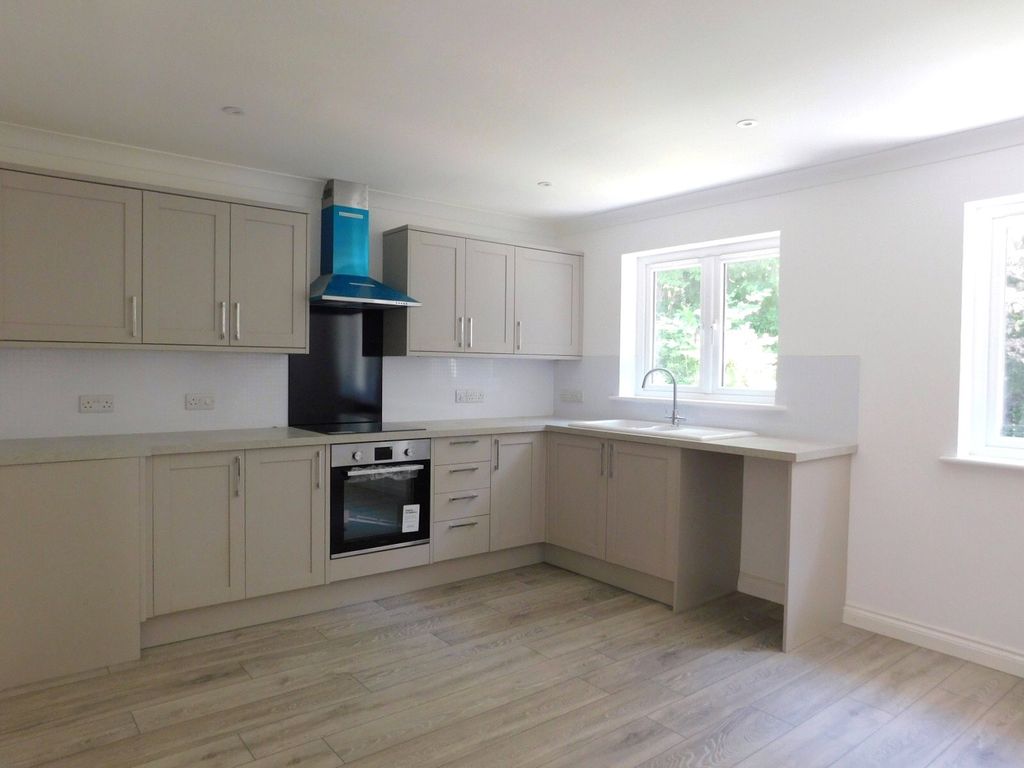 Property photo 2 of 10 Picture No. 09