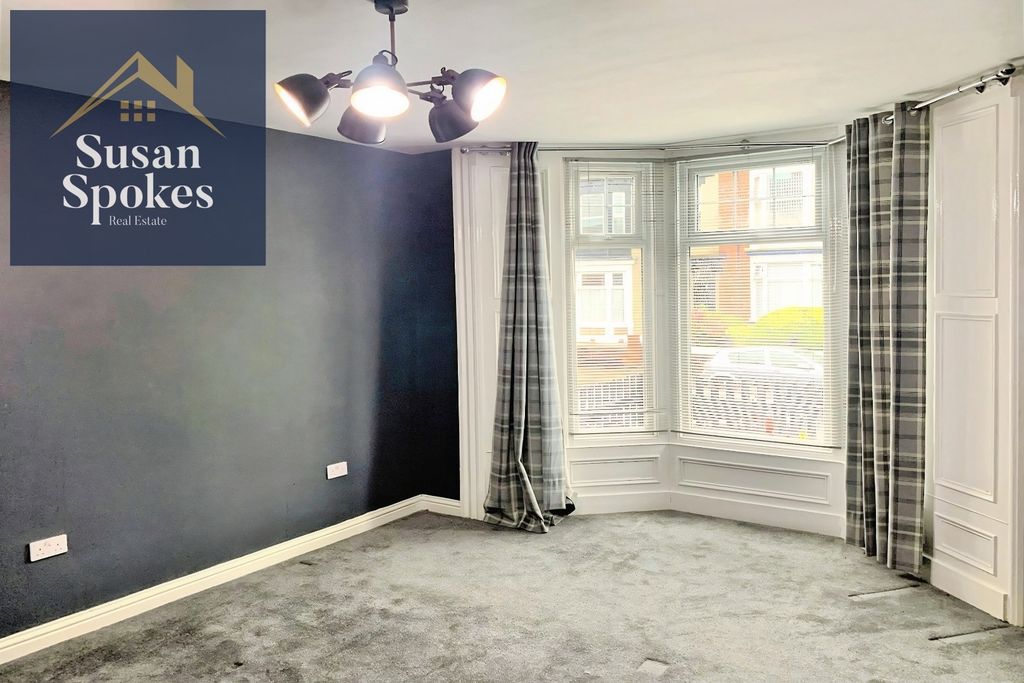 Property photo 2 of 9 Pbox-Img.Jpg