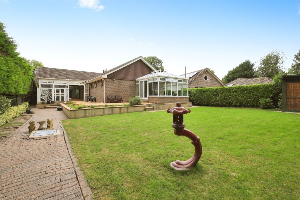Property photo 1 of 25