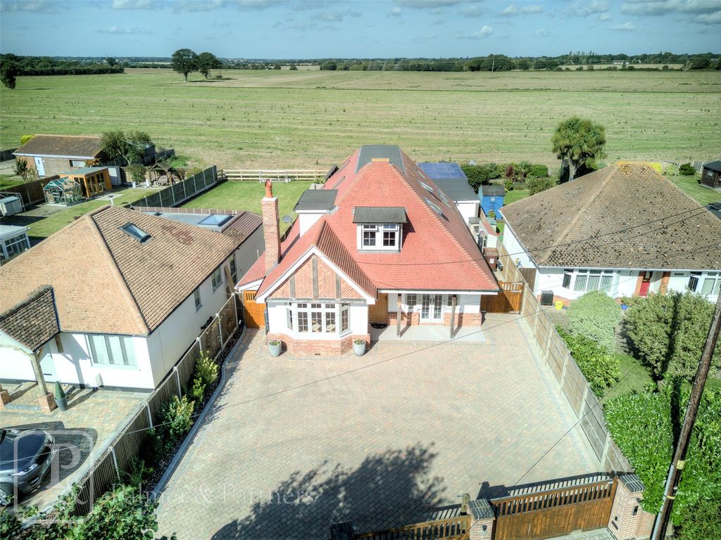 Property photo 2 of 50 Picture No. 03