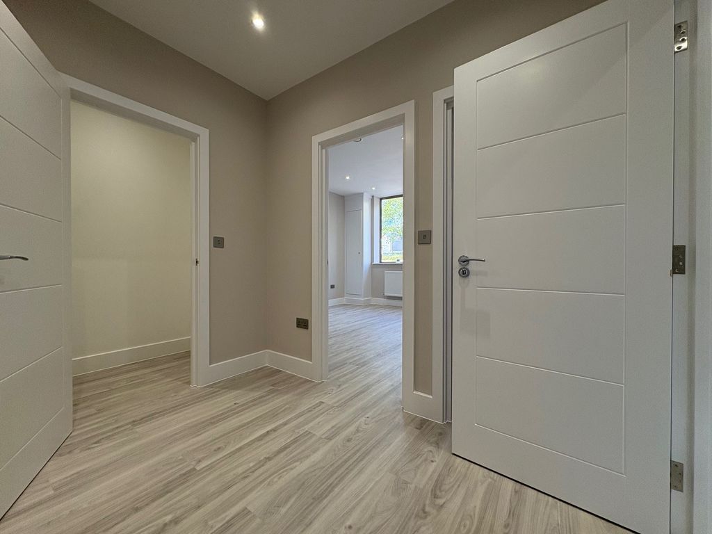 Property photo 3 of 5 Photo 2