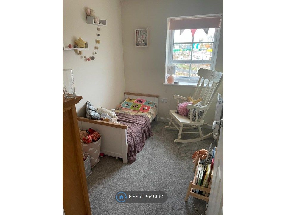 Property photo 3 of 9
