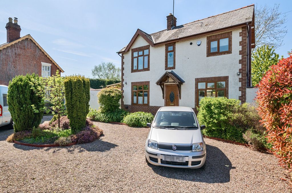Property photo 2 of 25 1283592 (1)