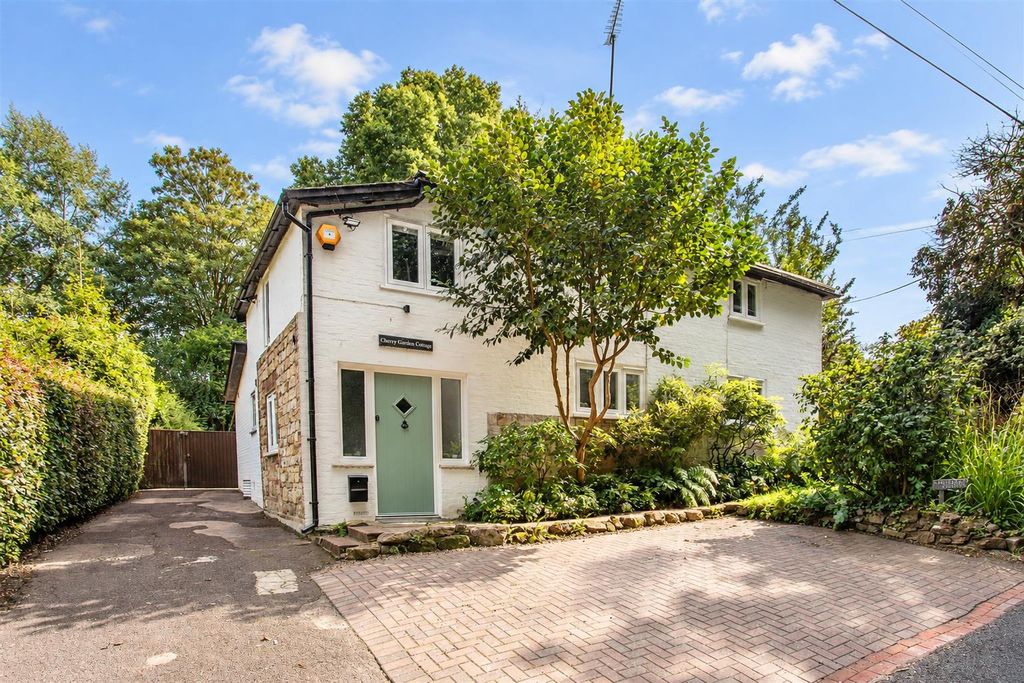 Property photo 2 of 22