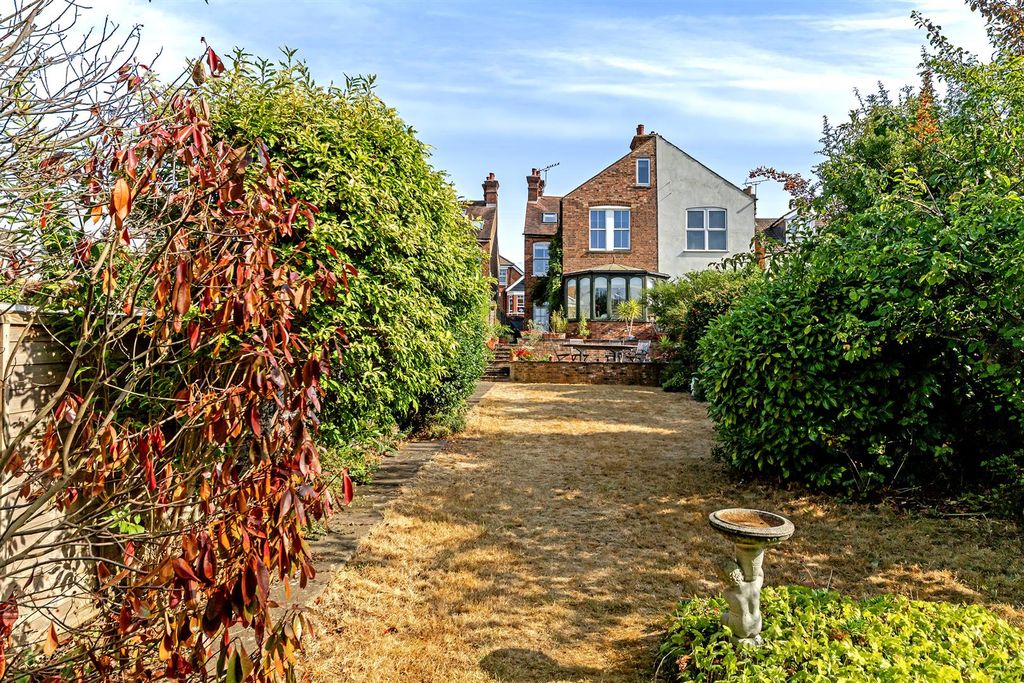 Property photo 3 of 23 37Ramsburyroad-57.Jpg