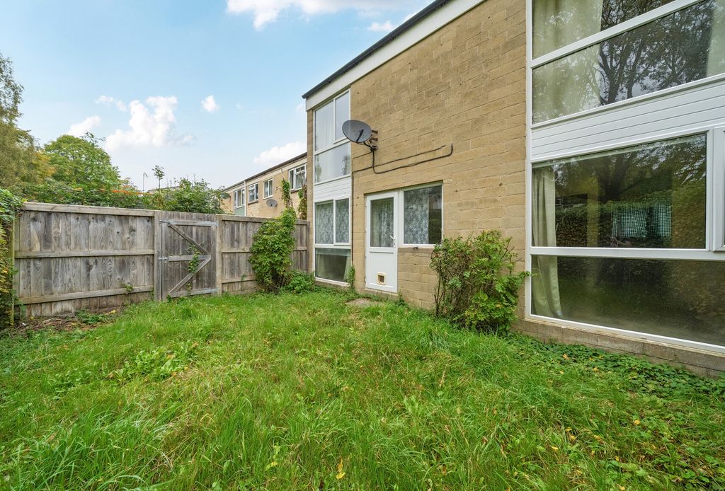 Property photo 1 of 14 Rear Aspect