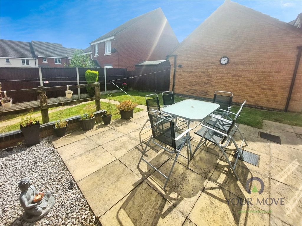 Property photo 3 of 25 Garden