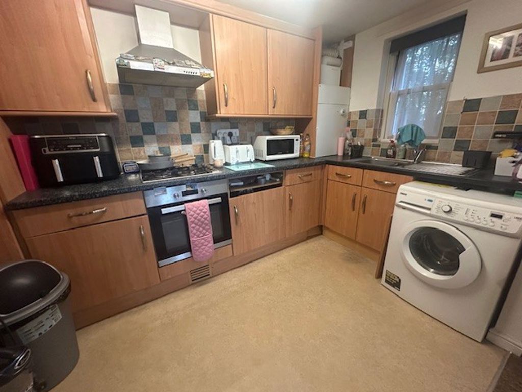 Property photo 3 of 7 Photo 3