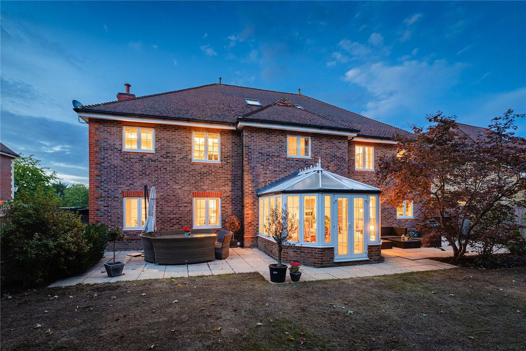 Property photo 3 of 19 Picture No. 52