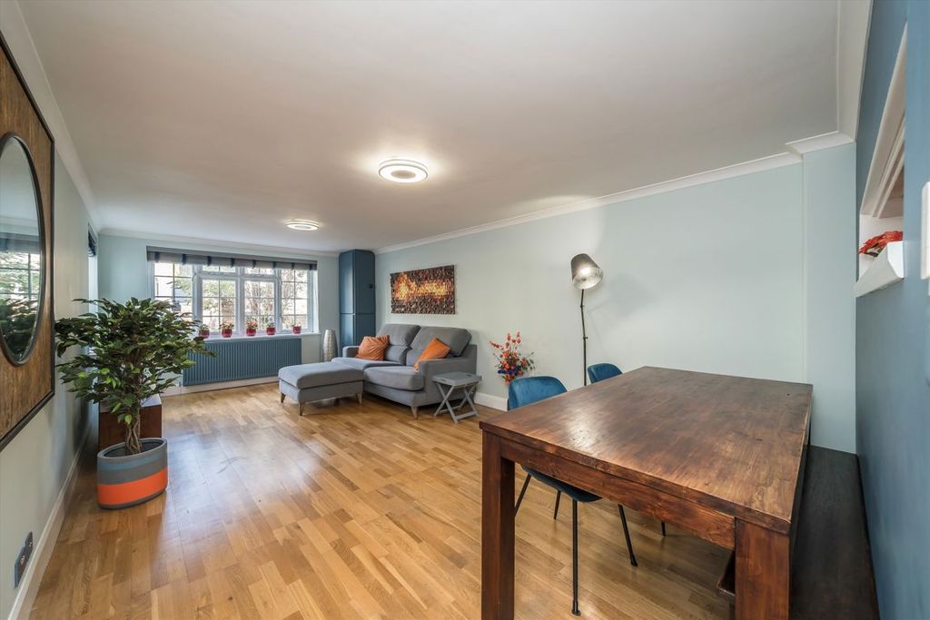 Property photo 3 of 7