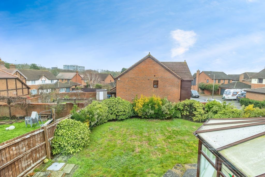 Property photo 3 of 20 Pbox-Img.Jpg