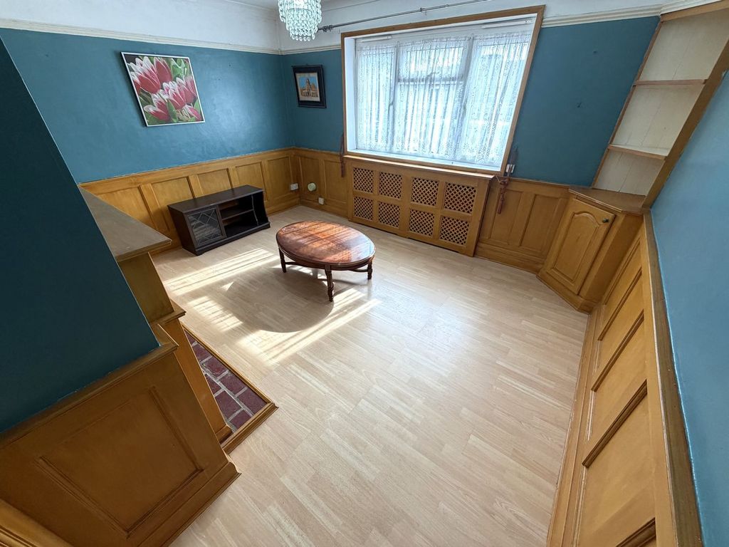Property photo 2 of 19 Reception Room