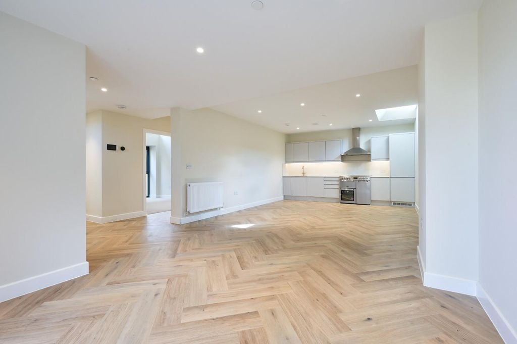 Property photo 2 of 22 Bluebird House