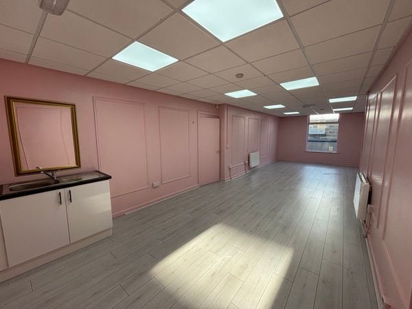 Property photo 1 of 6 Photo 2