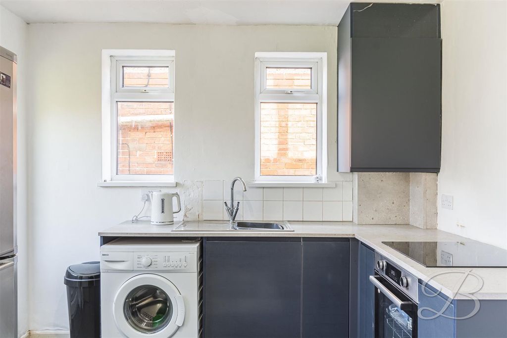 Property photo 3 of 22 Ccltd-15.Jpg