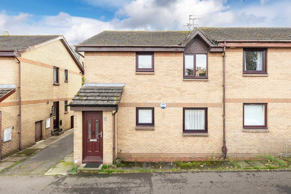 Property photo 1 of 23