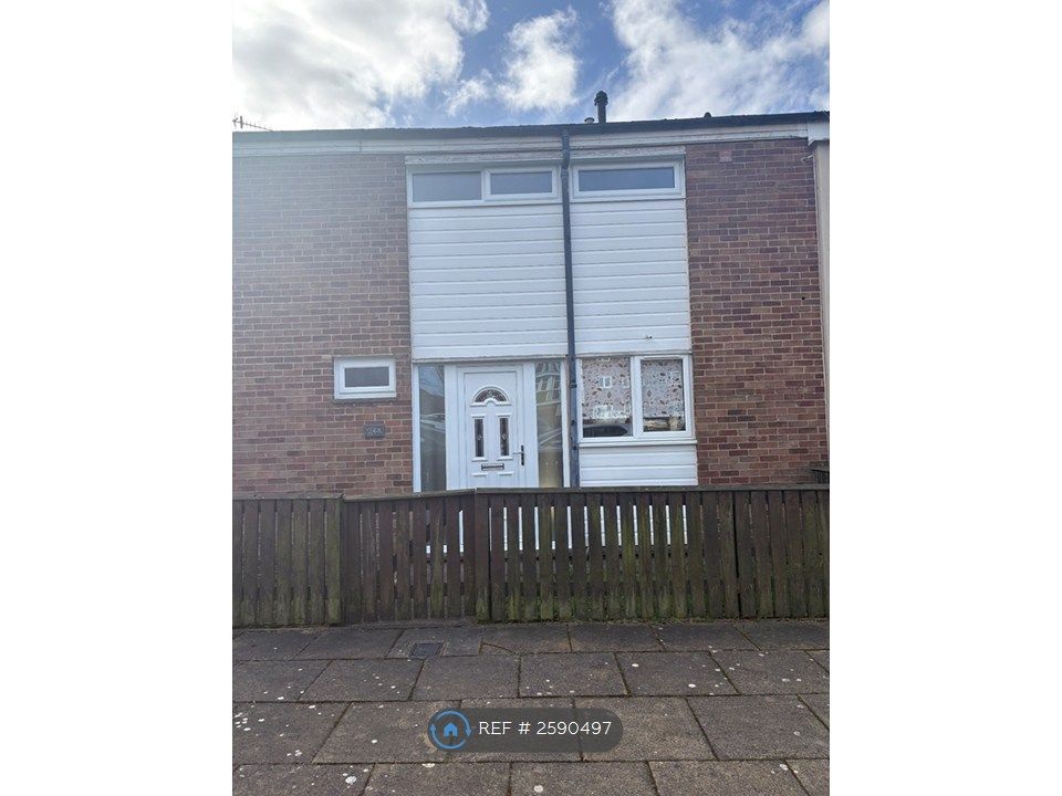 Property photo 2 of 13