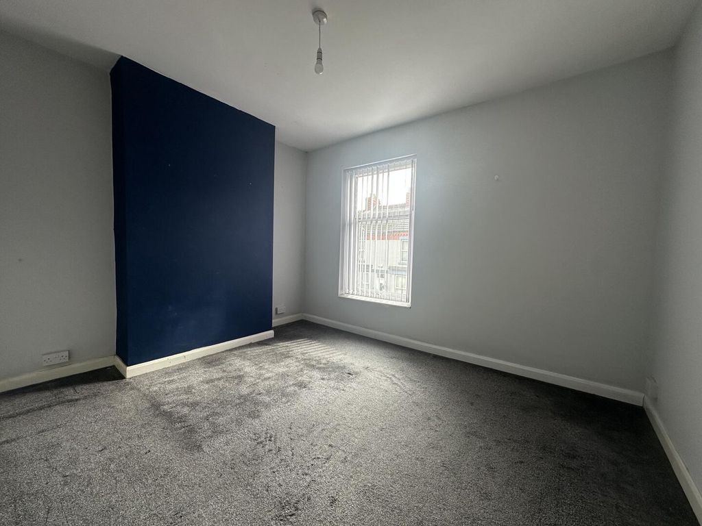 Property photo 3 of 3 Bedroom