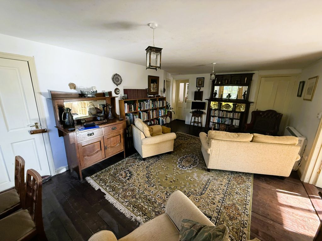 Property photo 3 of 26