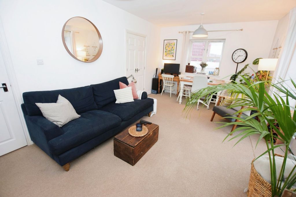 Property photo 3 of 15 Picture No. 13