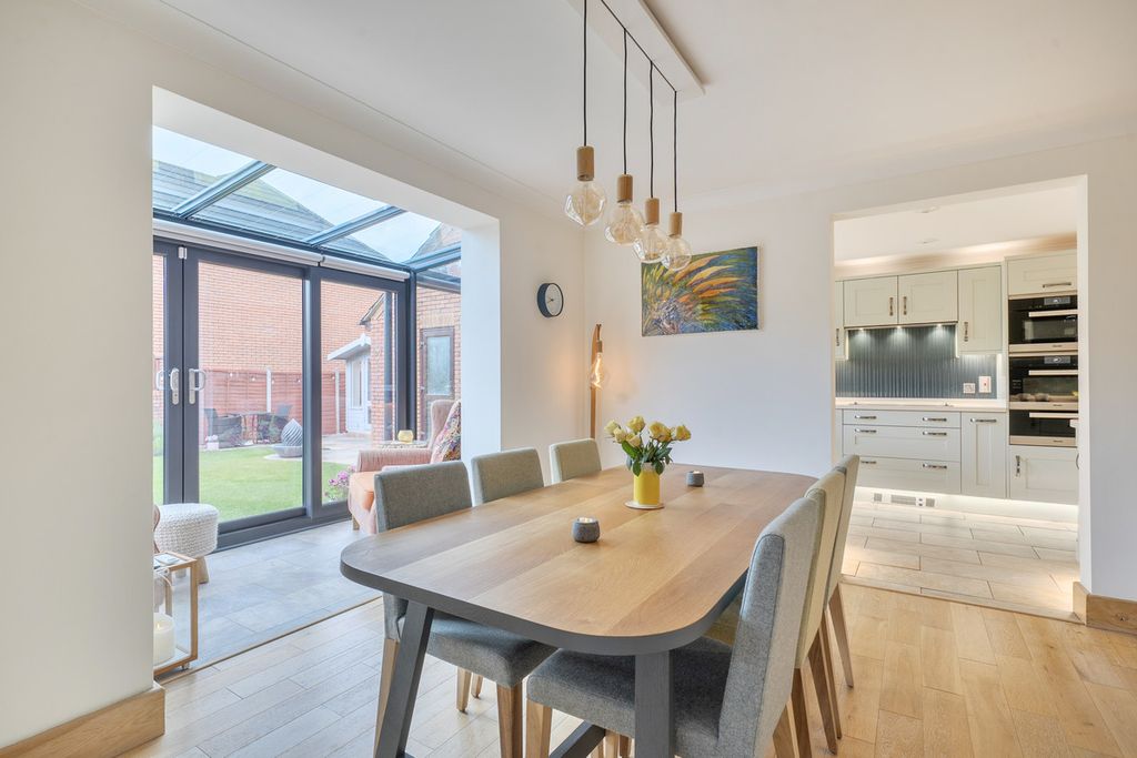 Additional image 12 of 4 bed detached house for saleSpeedwell Close, Melksham SN12