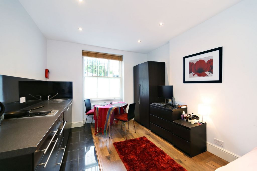 Property photo 1 of 5 Studio (Main)