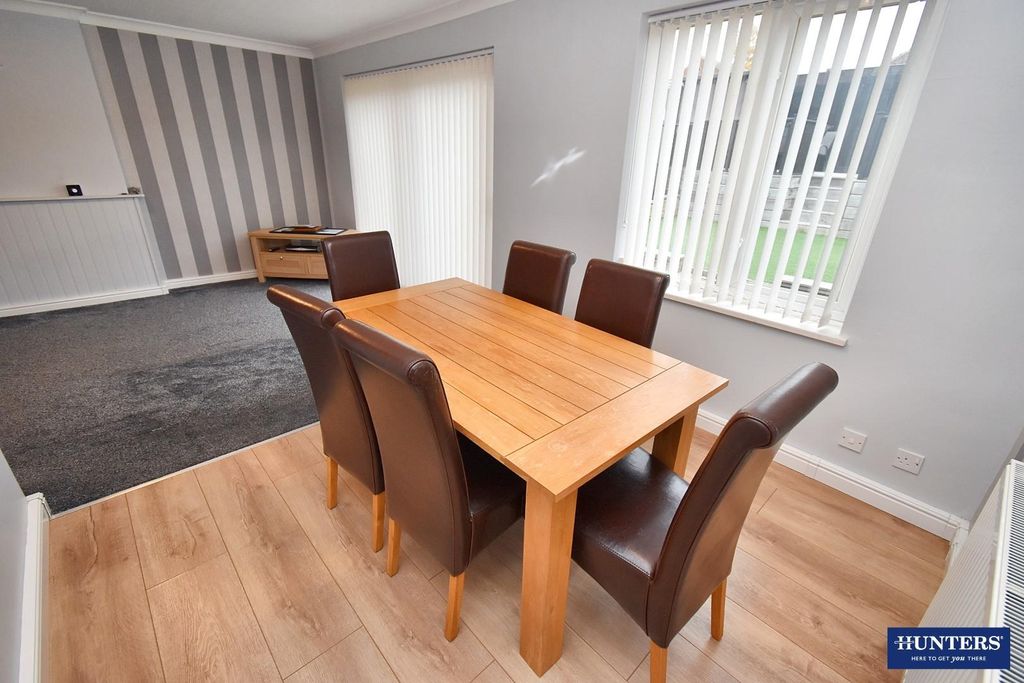 Property photo 3 of 13 Dining Room