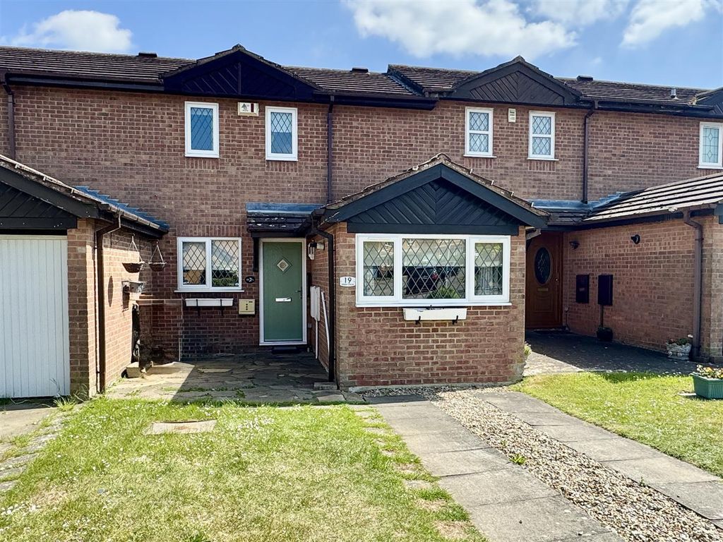 Property photo 1 of 11